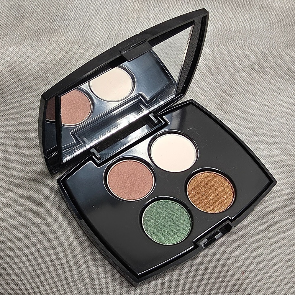 LANCOME Daylight/Mannequin/Impress/Montage Color Design Eye Shadow Palette .05oz
